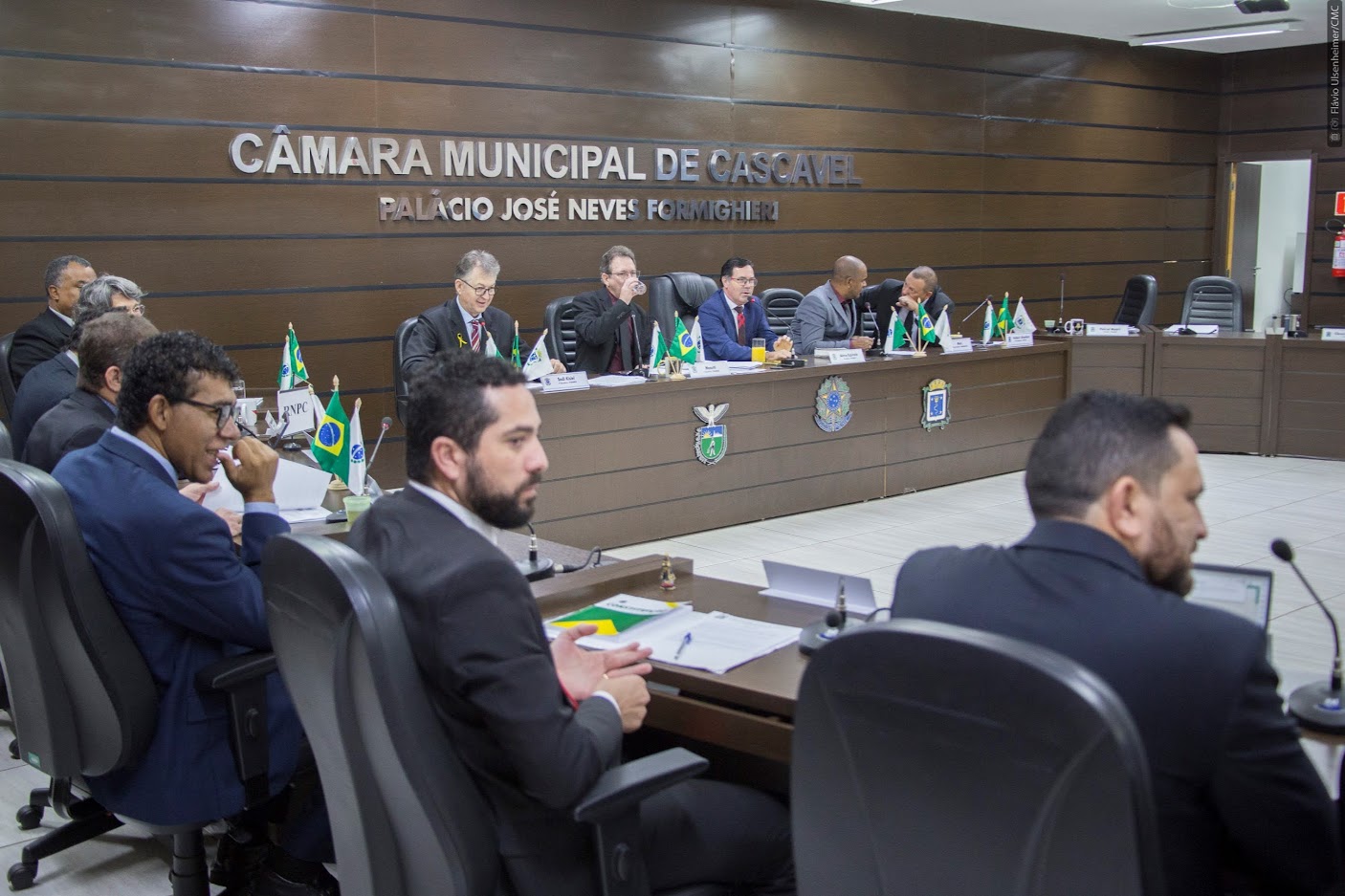 Leis impedem nomeação de condenados por crime sexual contra criança para  cargos públicos - Câmara Municipal de Cascavel